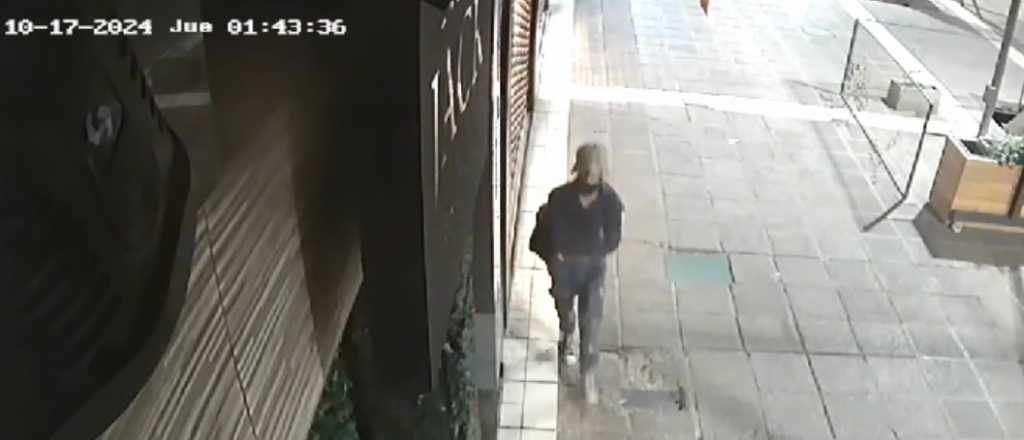 Video: así robaron en un reconocido café de la Peatonal