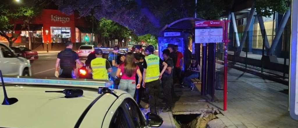 Cay&oacute; un hombre acusado de acosar a cinco mujeres en la Plaza Independencia