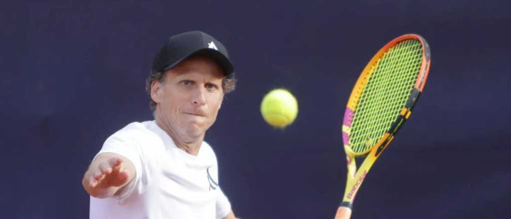 De los botines a la raqueta: Forlán jugará dobles junto a un argentino