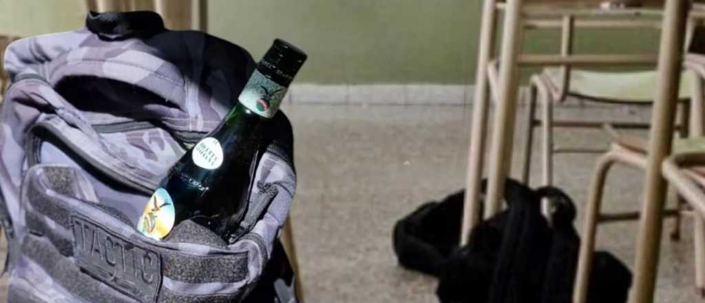 Esc&aacute;ndalo en una escuela de Jun&iacute;n por alumnos tomando fernet en clase