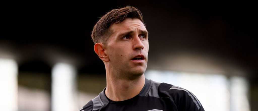 Dibu Mart&iacute;nez sac&oacute; chapa: su rotunda frase tras ser elegido el mejor del mundo