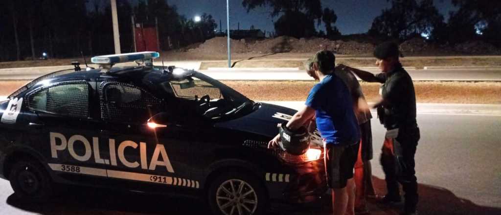 Golpeó a su padre y atacó con un destornillador a policías en Palmira