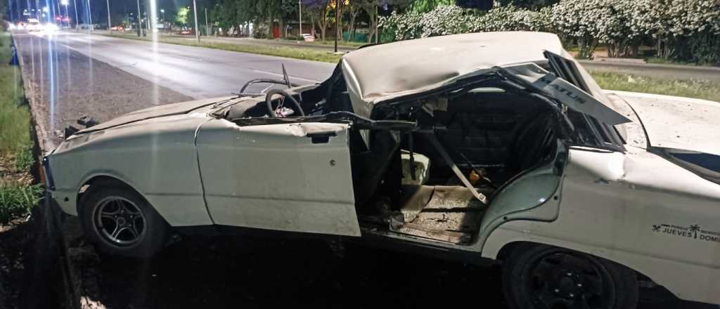 Ven&iacute;an de las picadas y chocaron en el Acceso Norte: un herido grave