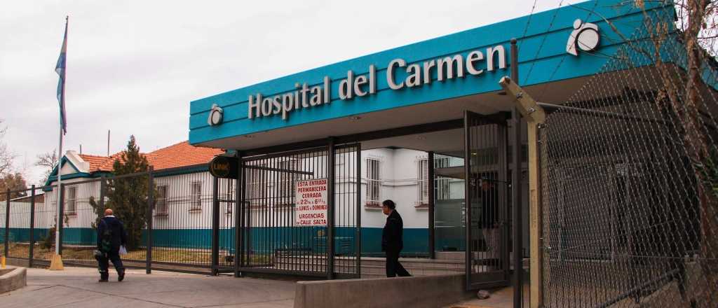 "No están alcanzando los terapistas", dijo el director del Hospital El Carmen