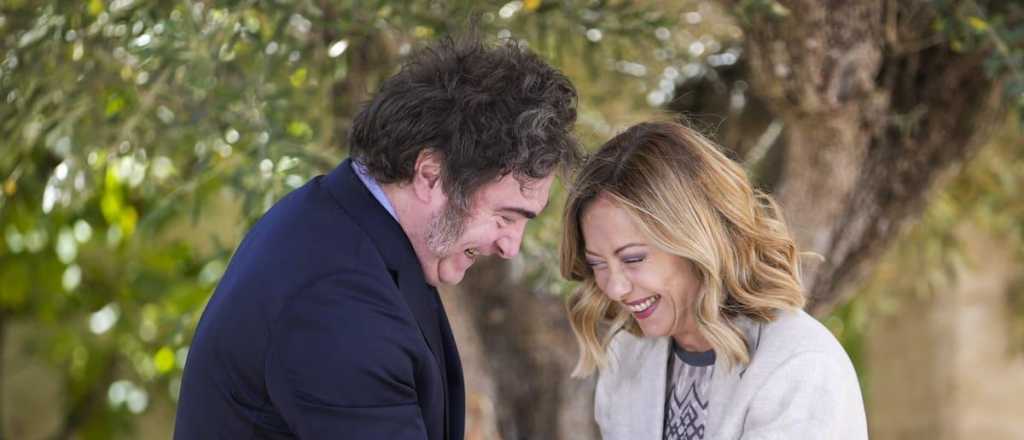 Milei llegó a Italia y se reúne con Meloni, León XIV, Macron y Netanyahu