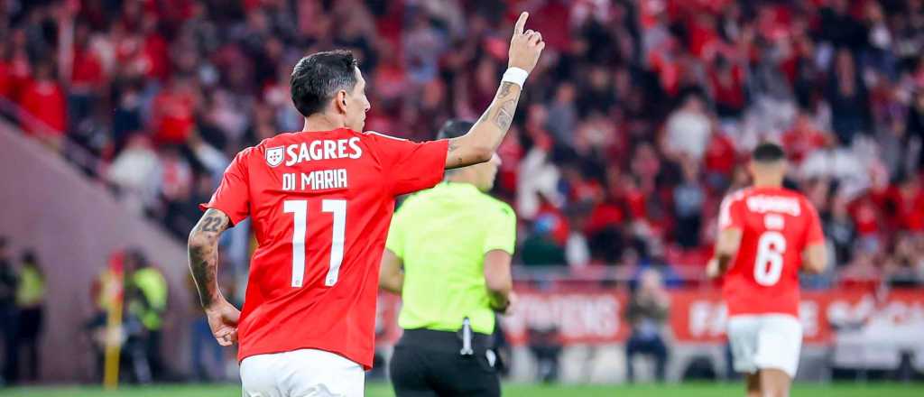 Show total de &Aacute;ngel Di Mar&iacute;a en Benfica: triplete y golazo de chilena