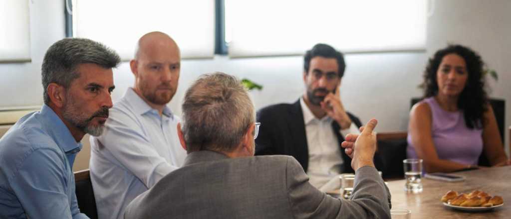 Ulpiano Suarez, Allasino y Diego Valenzuela en un importante c&oacute;nclave