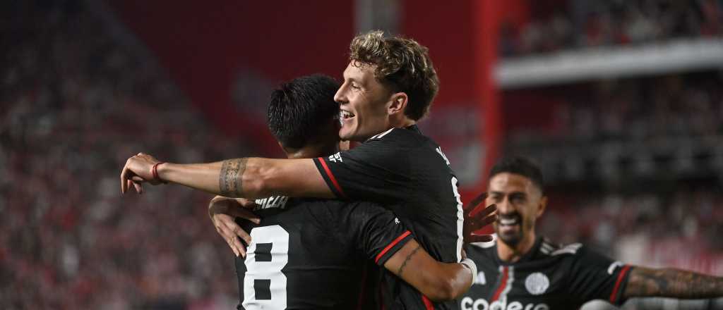 Con Franco Armani como figura, River venci&oacute; a Estudiantes y sue&ntilde;a