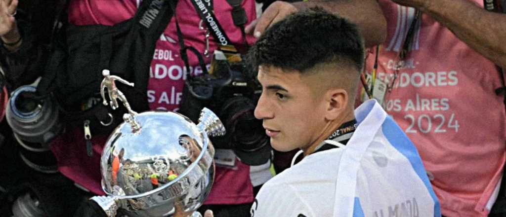 La emoción de Thiago Almada, el argentino campeón con Botafogo