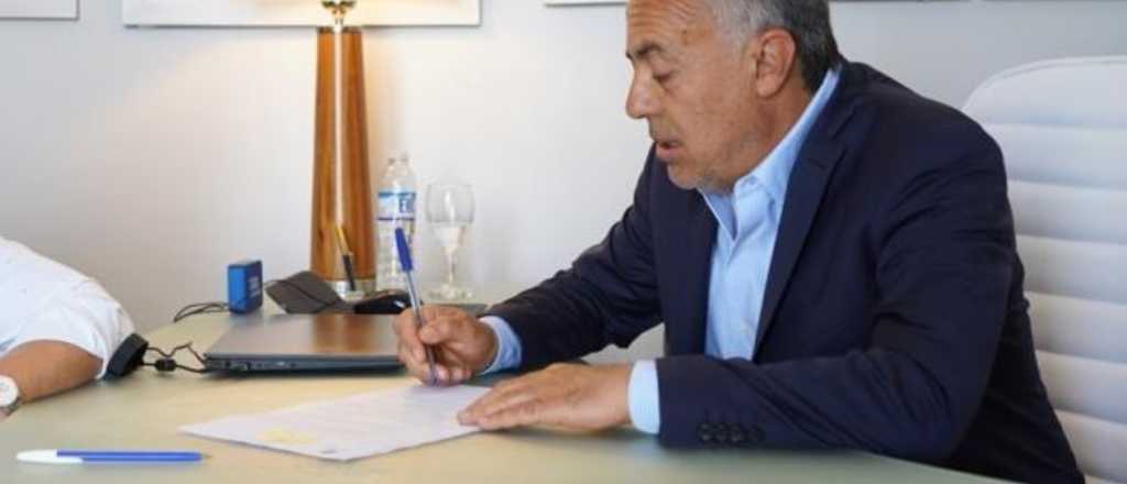 Cornejo anuncia beneficios para "contribuyentes cumplidores"