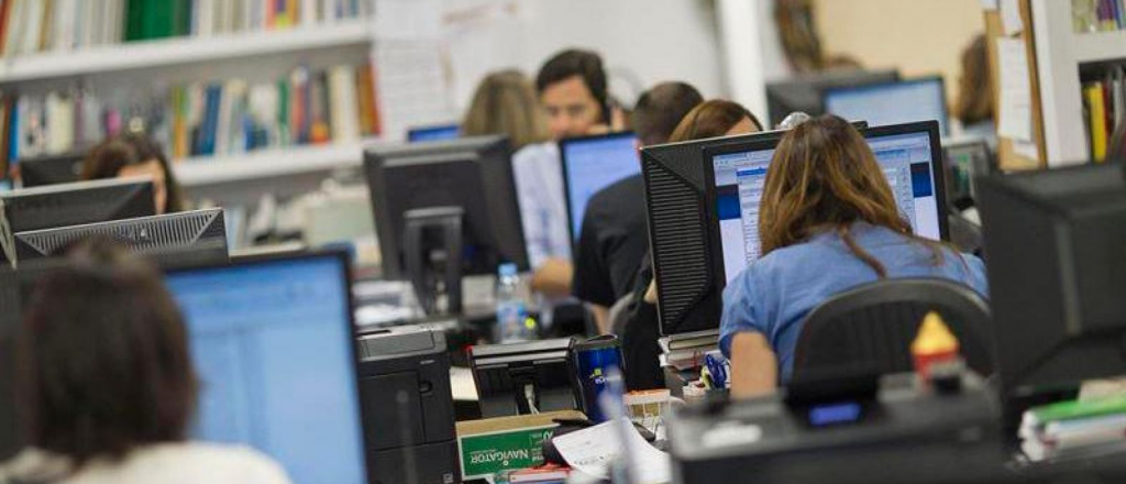 ATE dictar&aacute; por parlante las respuestas de los ex&aacute;menes a trabajadores 