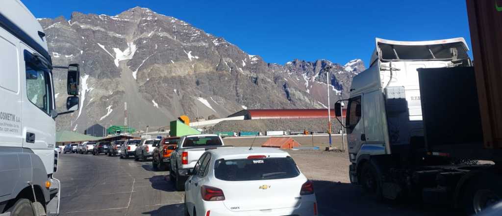 Atención: demoras en Los Libertadores para cruzar a Chile