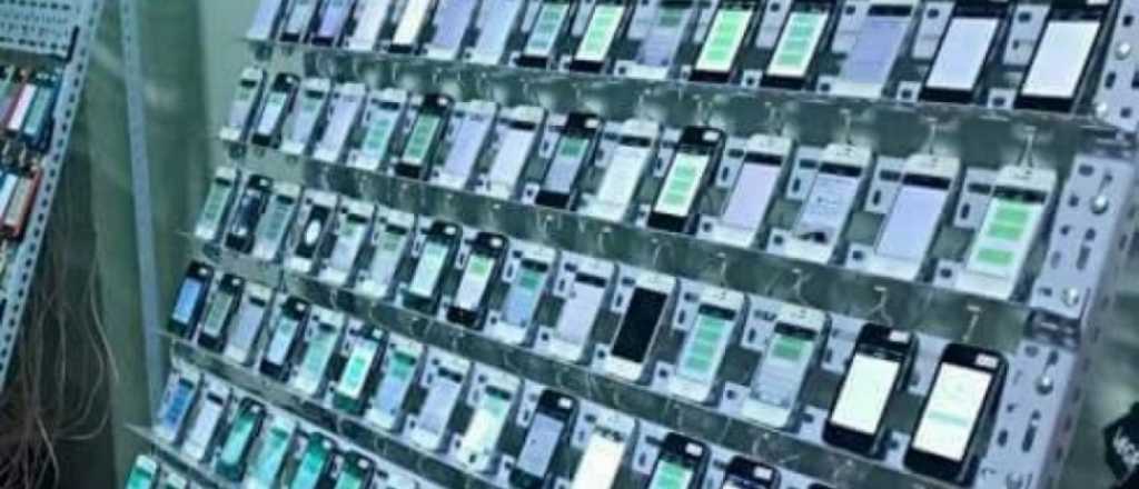 El fenómeno de las "granjas de clics": cómo influyen en las redes sociales