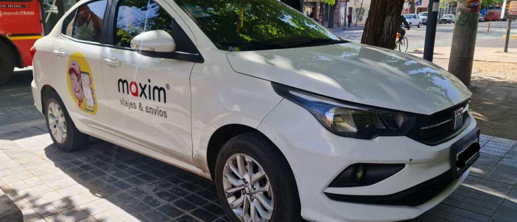 Fue a buscar un pasajero en Las Heras y lo asaltaron