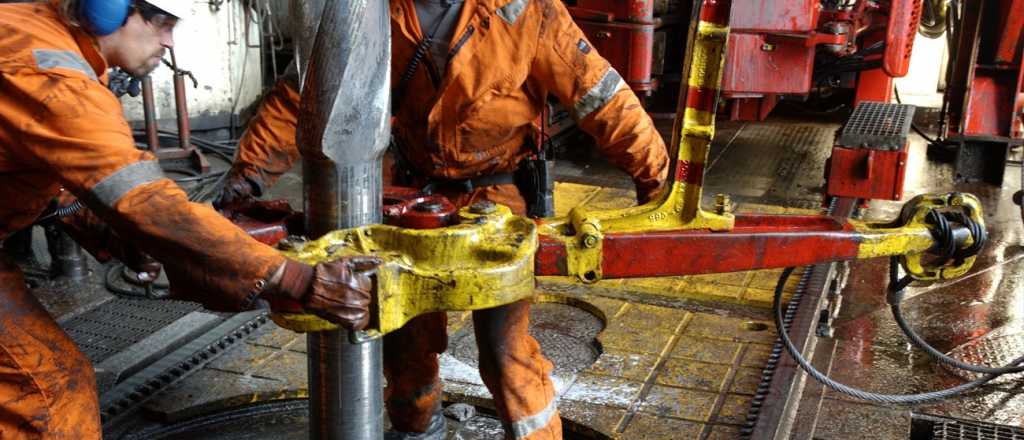 Mendoza y otras provincias petroleras quieren cobrarles más a las empresas