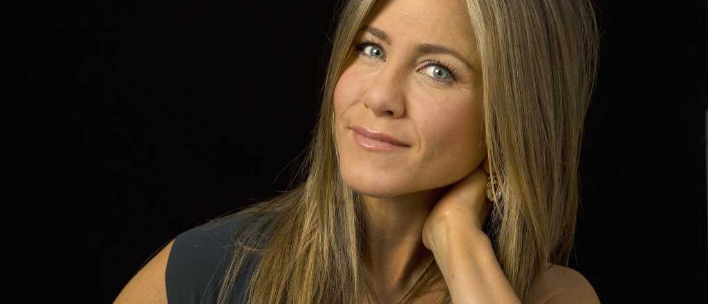 Polémica: aseguran que había droga en una foto de Jennifer Aniston