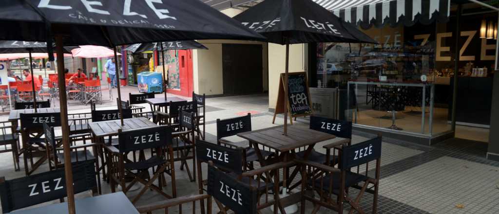 Abri&oacute; Zez&eacute; Caf&eacute; en la Ar&iacute;stides, para romper con la tradici&oacute;n mendocina