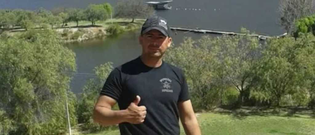 Mataron a un polic&iacute;a en una comisar&iacute;a y robaron armas de guerra