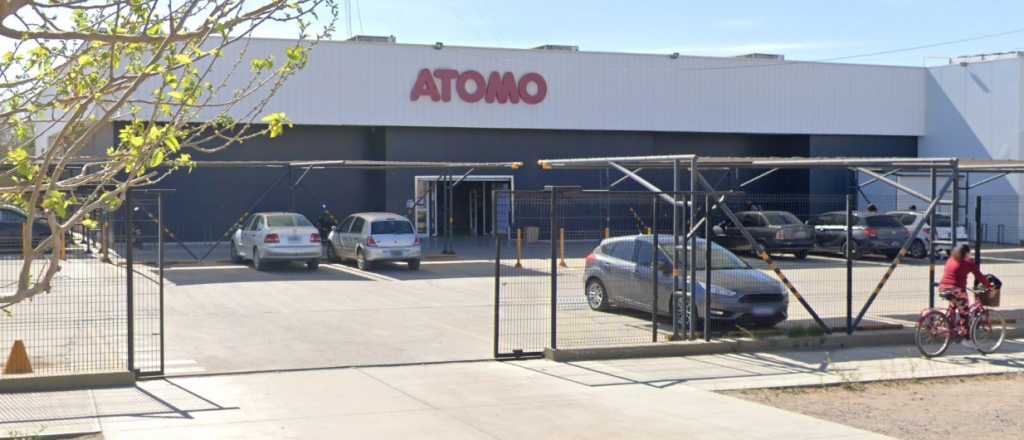 Una polic&iacute;a y una soldado frustraron un robo en un supermercado del Este