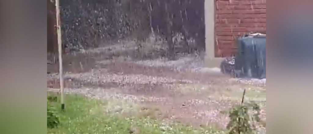 Video: lluvia y granizo en la previa de A&ntilde;o Nuevo en el Gran Mendoza