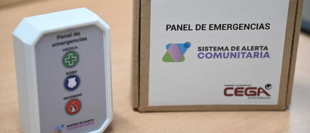 Godoy Cruz entrega pulsadores de p&aacute;nico a comerciantes