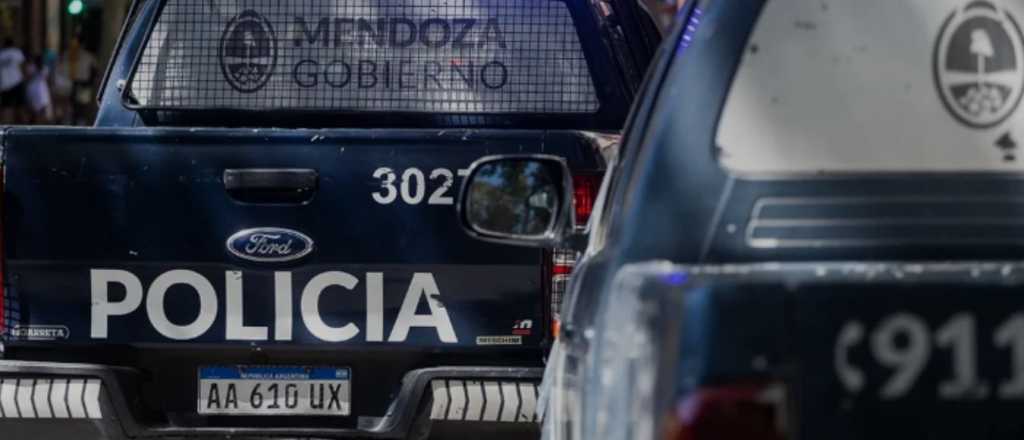 Amenazaron, golpearon y robaron a un repartidor de alimentos en Rivadavia