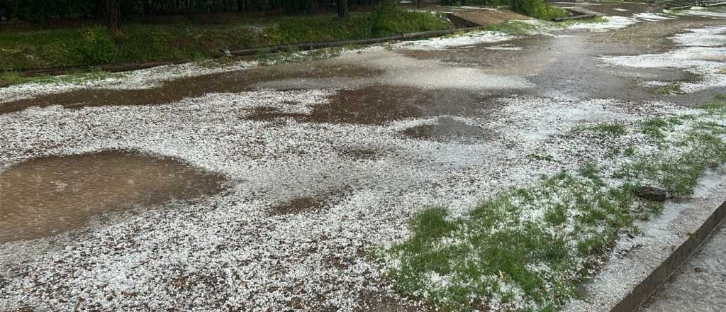 Video: cayó granizo en Junín y San Martín