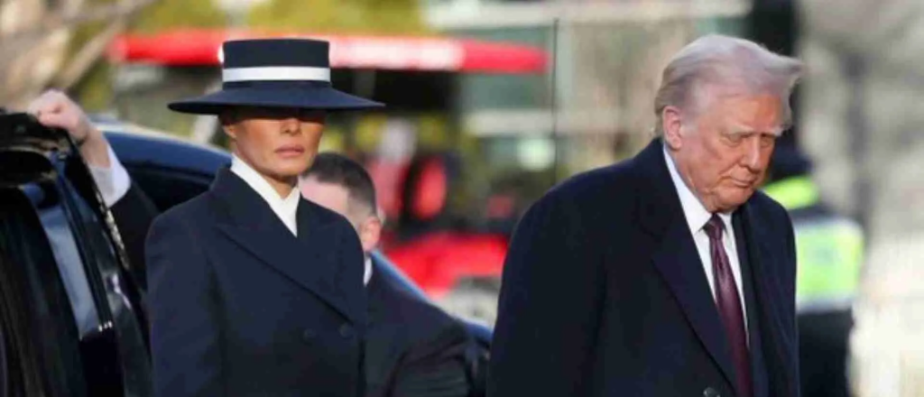Video: el look "antibeso" de Melania Trump en la asunci&oacute;n presidencial