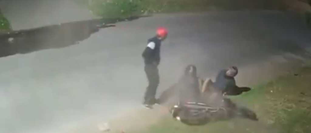 Video: un policía mató a un ladrón en un intento de robo