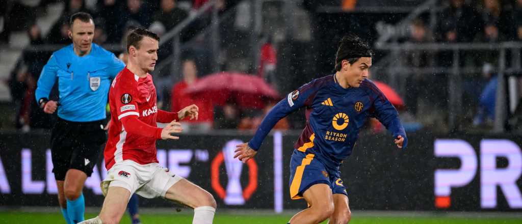 La Roma de Paredes y Dybala perdi&oacute; y complic&oacute; sus chances