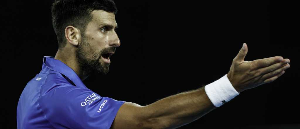 Djokovic se retir&oacute; y Zverev se meti&oacute; en la final