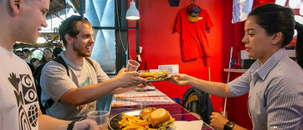 Las hamburgueser&iacute;as de Mendoza ya se pueden inscribir para el Mundial
