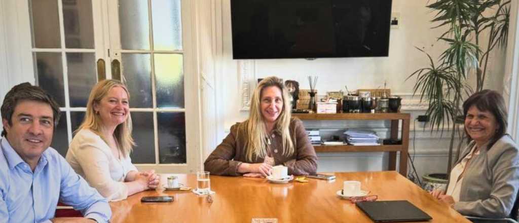 De qué hablaron Hebe Casado y Karina Milei en Casa Rosada