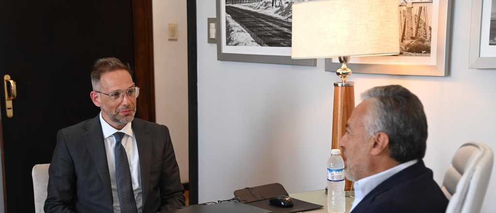 Quién es el operador de Karina Milei que recibió Cornejo en Mendoza