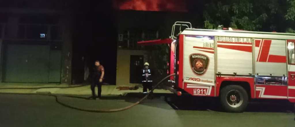 Lo denunciaron por abuso, incendió su trabajo y se suicidó