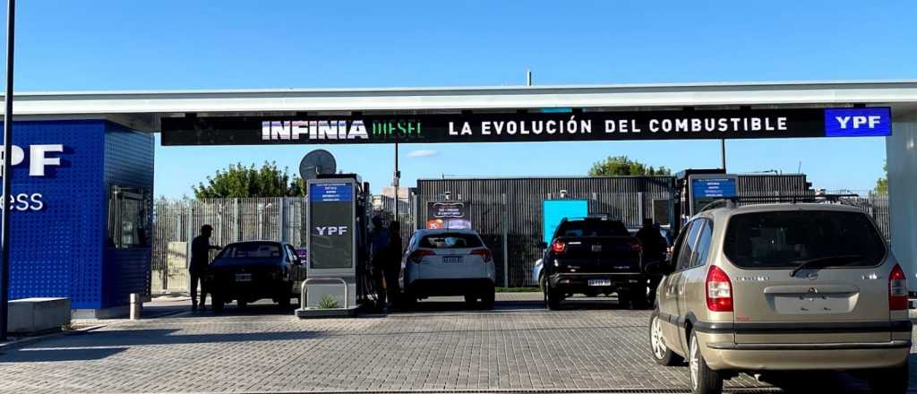 Autodespacho: qué dice el acuerdo de "no agresión" entre YPF y los gremios