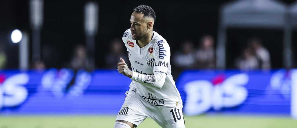 Neymar debutó en su vuelta al Santos y dejó un aviso 