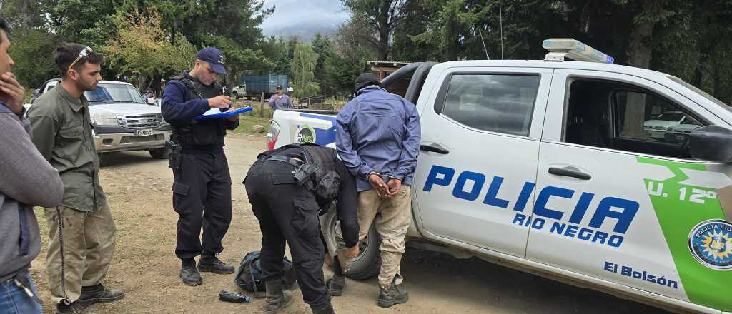 Tres detenidos en El Bols&oacute;n sospechosos de iniciar los incendios