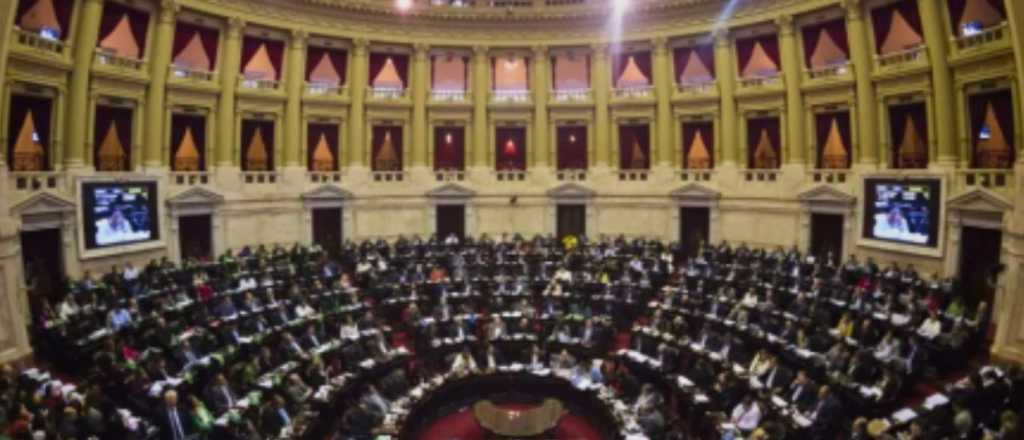 Diputados volte&oacute; 5 decretos clave para Milei: cu&aacute;les y de qu&eacute; se tratan