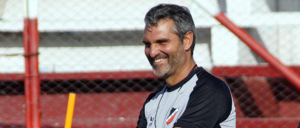 El Deportivo Maip&uacute; se qued&oacute; sin entrenador a mitad de torneo