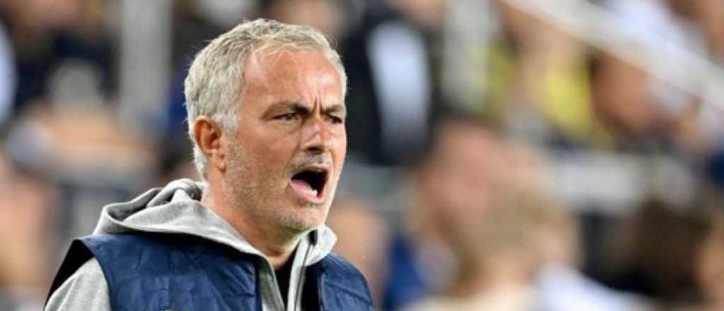 Tras ser echado de Fenerbahce, Mourinho puede dar un golpe bestial en la Premier