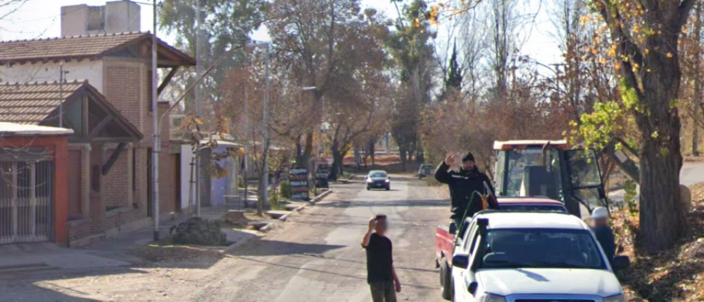 Asalto en Guaymallén: le robaron la moto tras encerrarlo con un auto