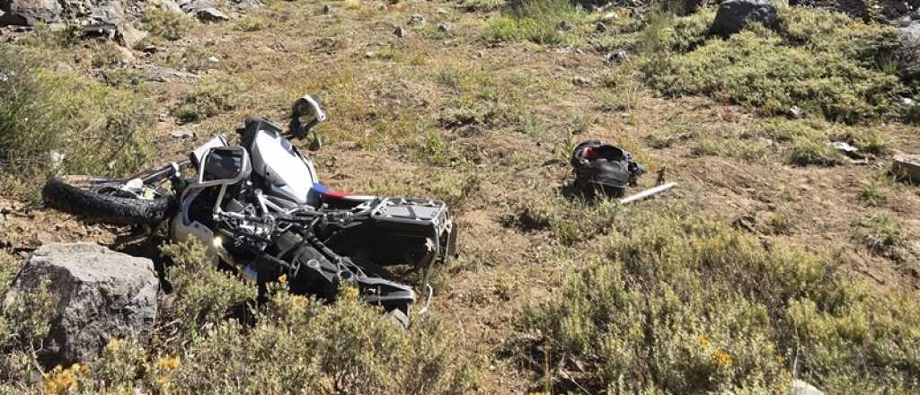 Un santafesino muri&oacute; al caer con su moto en los Caracoles 