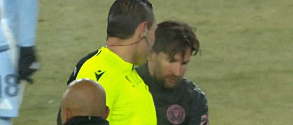 Analizan sancionar al árbitro que le hizo un particular pedido a Messi