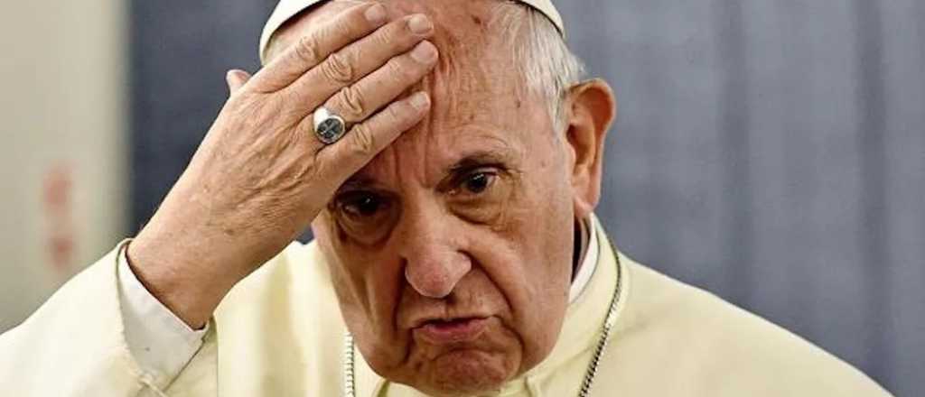 El Papa, complicado: sufri&oacute; dos eventos de insuficiencia respiratoria aguda