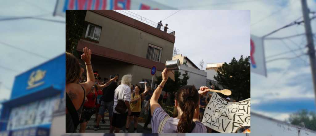 Karina Milei fue a un acto libertario y la recibieron con un cacerolazo