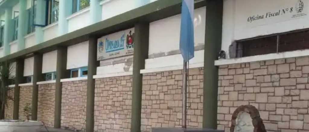 Tres presos se fugaron de una comisaría de Guaymallén