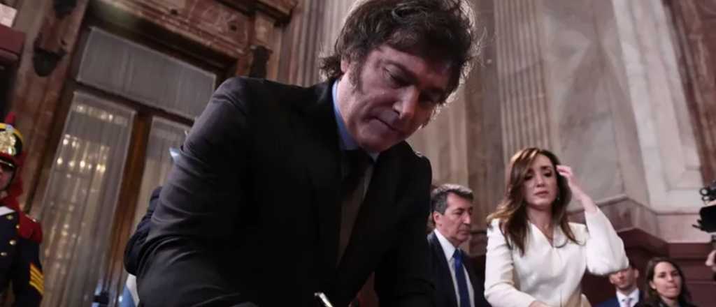 Milei mencion&oacute; a un mendocino ilustre para justificar el "decretazo"