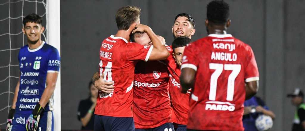 La FIFA confirmó la inhibición de Independiente y otros cuatro equipos