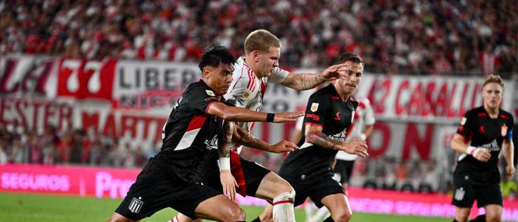 Estudiantes venci&oacute; a River y le arrebat&oacute; la cima a Boca